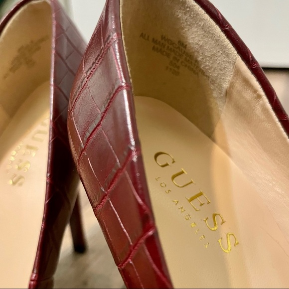 🚫SOLD🚫GUESS Heels - Picture 14 of 16